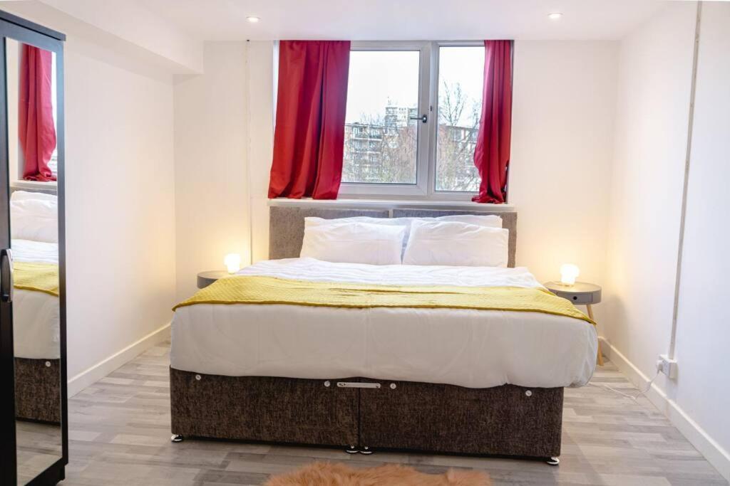 2 Bed With Free Parking Londres Exterior foto