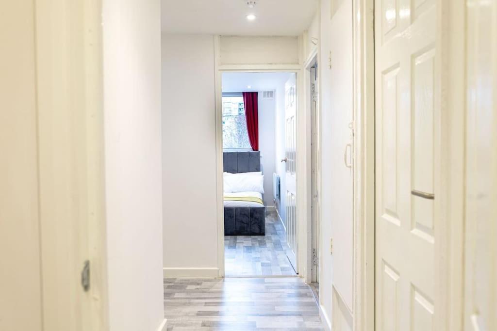 2 Bed With Free Parking Londres Exterior foto
